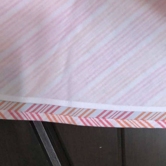 Cute JCrew sleeveless shirt - Picture 3 of 4